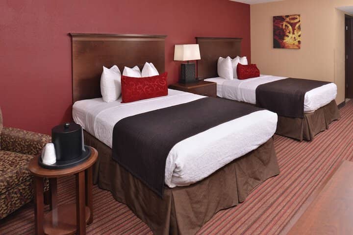 Room 6 of 42